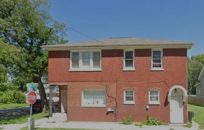 629 KENT ST