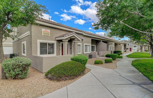 Townhomes For Rent in North Las Vegas