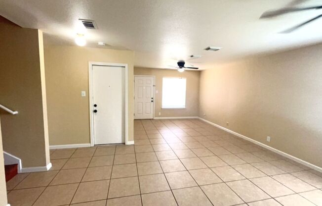 3 beds, 2 baths, $1,895