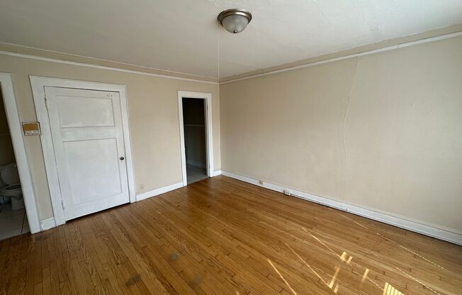 Studio, 1 bath, $820, Unit 408