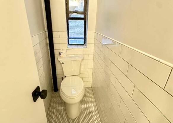 340 E 66th St 4K