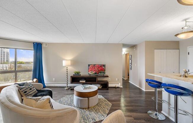 Living room decor at Troy Place Apartments - Troy, MI, Troy, 48084