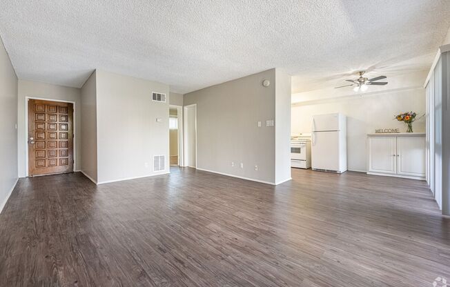 1 bed, 1 bath, 750 sqft, $2,380, Unit Unit 34