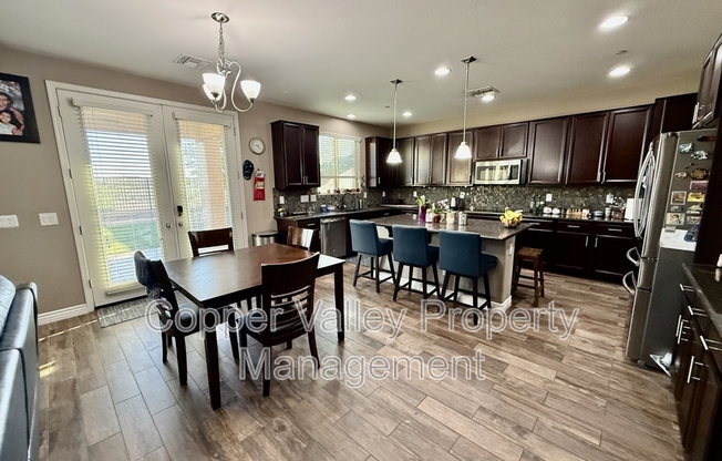 7957 W QUAIL TRAK DR