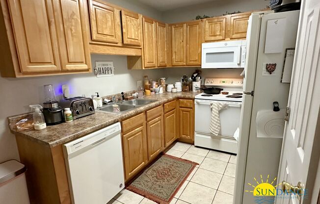 Stunning 3 Bedroom Home in Pensacola!