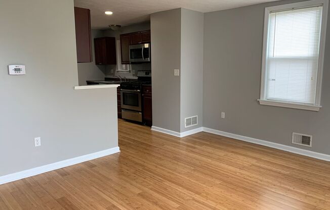 2 Bedroom House in Southside Slopes with Off Street Parking Spot