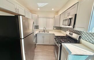 4052 Oregon St