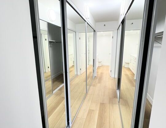 1 bed, 1.5 baths, 1,373 sqft, $4,595, Unit 709