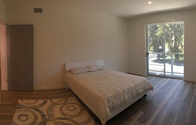 4600 Coldwater Canyon Ave # PH1