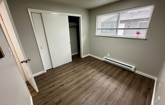 2 beds, 1 bath, 800 sqft, $1,650, Unit 2