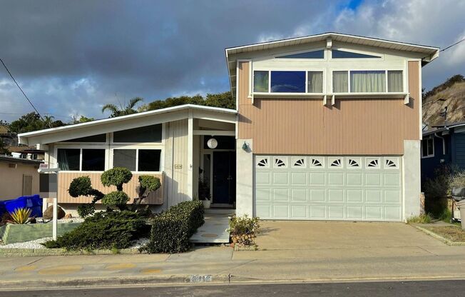 5418-5420 Baja Drive