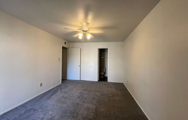 2 beds, 2 baths, 1,000 sqft, $1,225, Unit 404