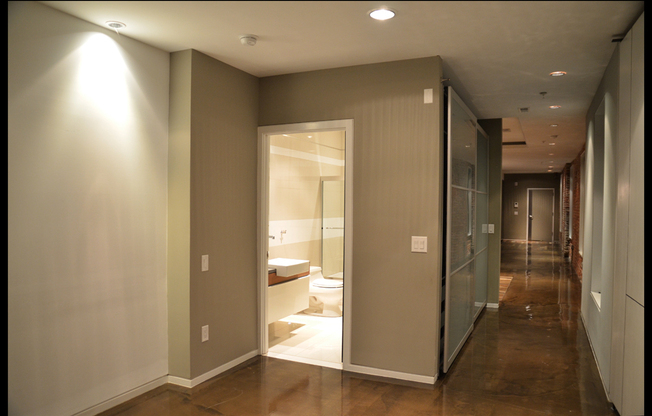 2 beds, 2.5 baths, 1,300 sqft, $3,600, Unit 03