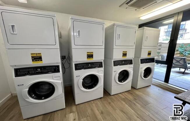 3 beds, 1 bath, $4,850, Unit 2B