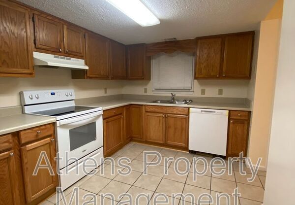 185 SHOEMAKER CT