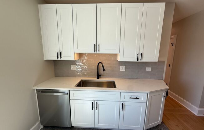 6414-6424 N Richmond