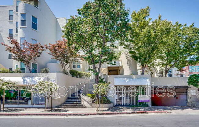 432 HIGH ST