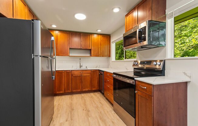 2 beds, 1 bath, 875 sqft, $2,595, Unit 17