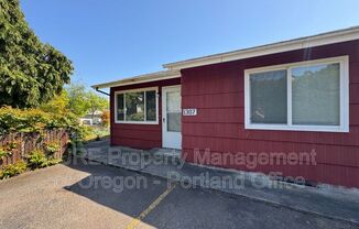 1307 SE 130 AVE