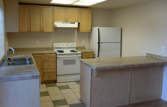 CONDO READY FOR MOVE IN!