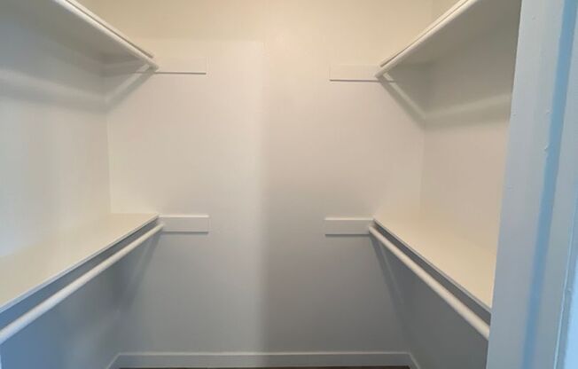 1 bed, 1 bath, 900 sqft, $2,173, Unit 271-15