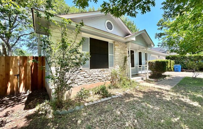 Cozy 3BR/2BA Single-Story Home with Private Backyard!