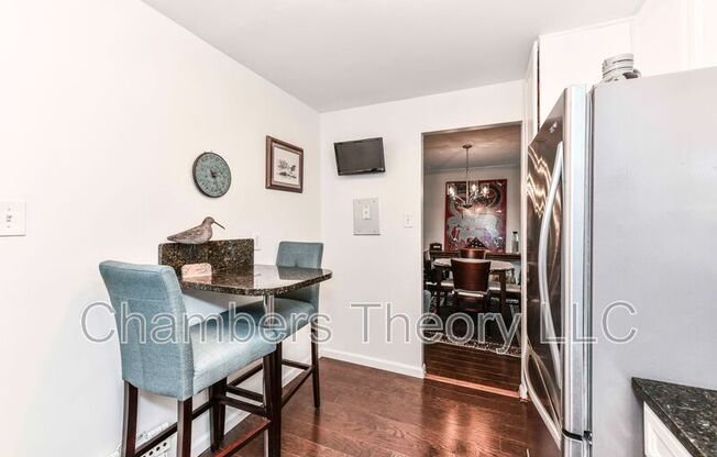 1300 Army Navy Dr Apt 506