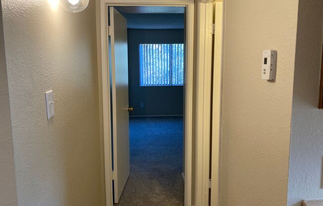 1 bed, 1 bath, 670 sqft, $1,175, Unit 243