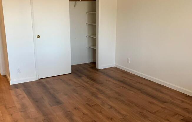 712 Sierra Vista Ave