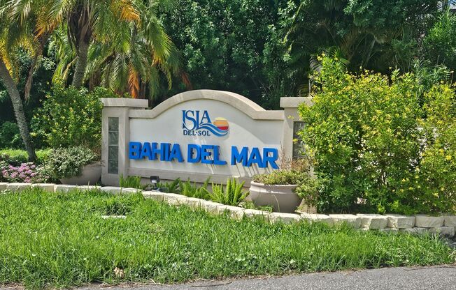 Move-In Special! Get November FREE When You Sign a 1-Year Lease!