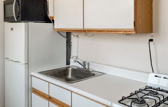 Studio, 1 bath, 379 sqft, $1,495, Unit 2892-3