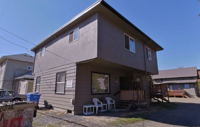1564 Mill Alley