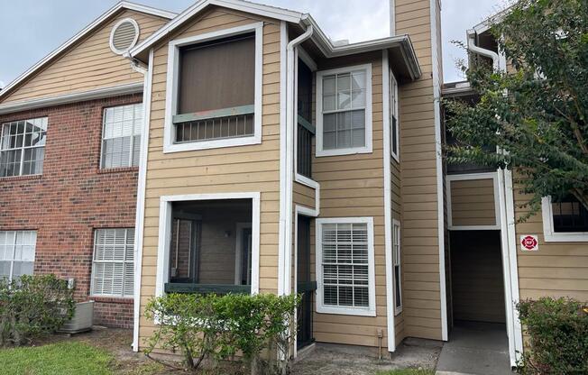 4401 Thornbriar Ln Unit R 208