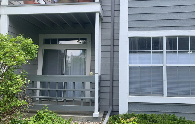 AMAZING 2 Bed 2 Bath Condo In North Boulder- Available August 5th!