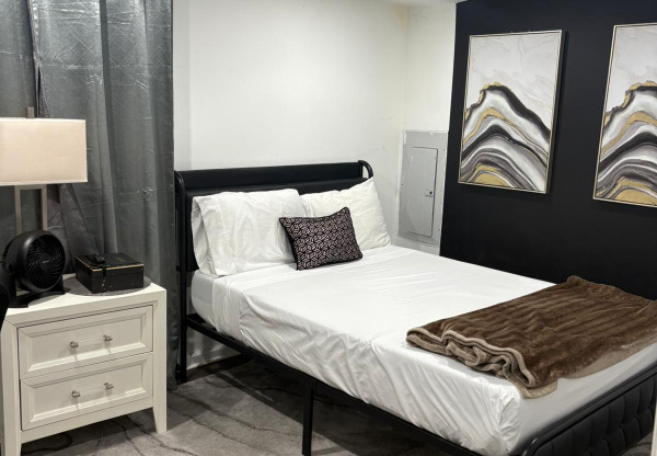 127 WILMINGTON PL SE