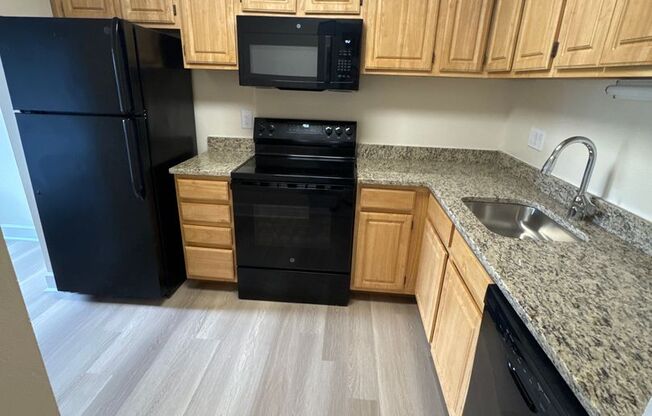 2 beds, 2 baths, 1,000 sqft, $1,990, Unit 14210 #A3