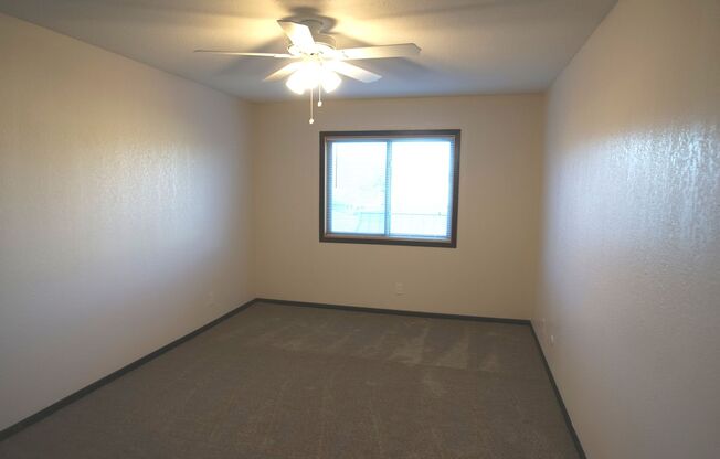 1 bed, 1 bath, 780 sqft, $1,231, Unit 403