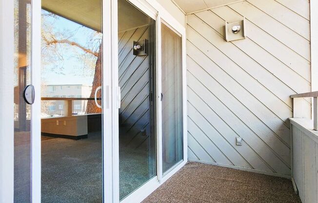 Studio, 1 bath, 440 sqft, $1,005, Unit 217