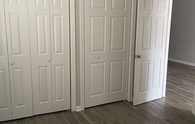 1 bed, 1 bath, 550 sqft, $1,200, Unit 205