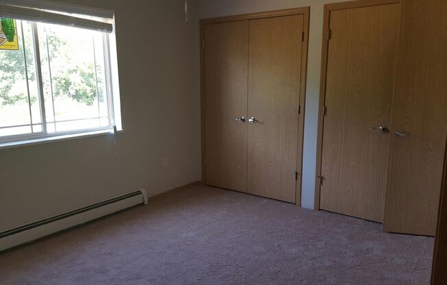 2 beds, 2 baths, 1,076 sqft, $1,475, Unit 4312-12