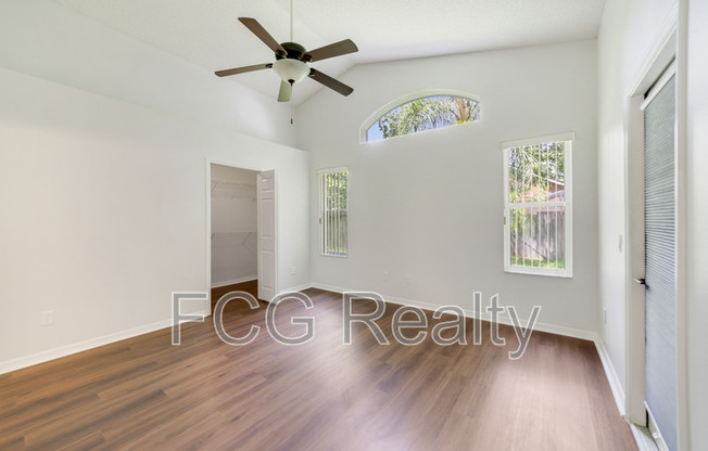 491 GOLDENMOSS LOOP