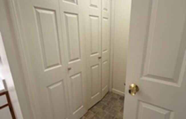 2 beds, 2 baths, 1,080 sqft, $1,189, Unit 58