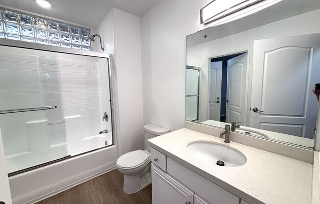 2 beds, 2 baths, 1,200 sqft, $2,998, Unit 107