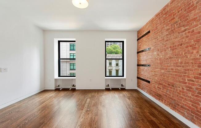 860 LEXINGTON AVE