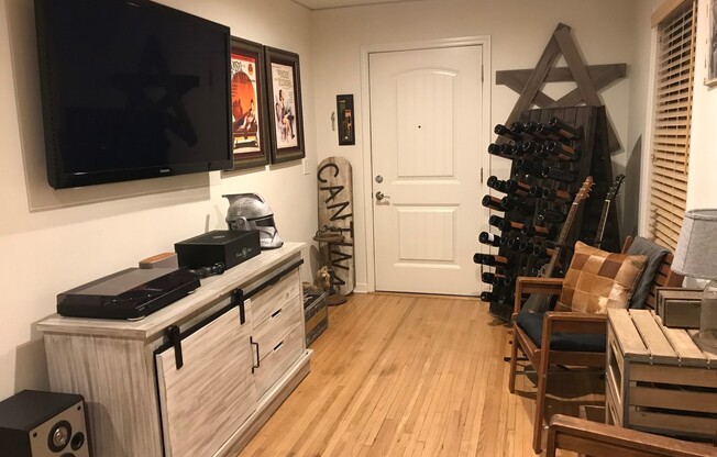 2 beds, 2 baths, 1,259 sqft, $1,695, Unit 3422 Y Street