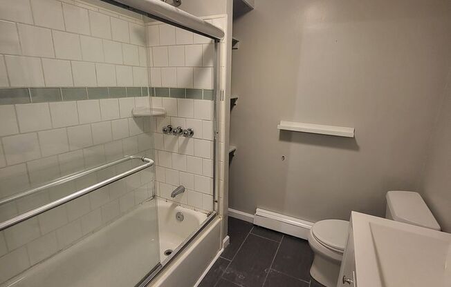 1 bed, 1 bath, $1,250, Unit Unit 1