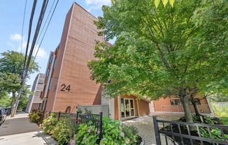 24 Bay State Rd Unit 5