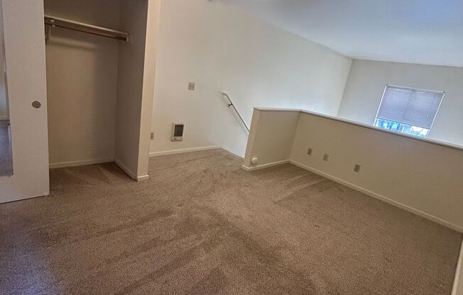 1 bed, 1 bath, $1,295, Unit 116