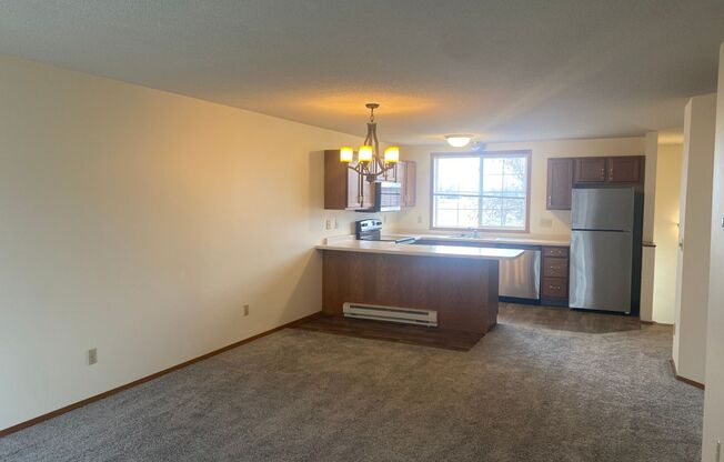 Updated 3 bedroom, 2 bath Townhome located in South Fargo !!