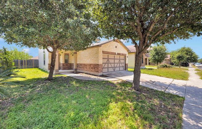 Beautiful Upgraded Home in the Enclave at Lakeside